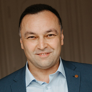  Ahmet Özcan